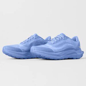 Alo Runner Sneakers Crystal Clear Blue Women’s 8.5 / Men’s 7 NWT